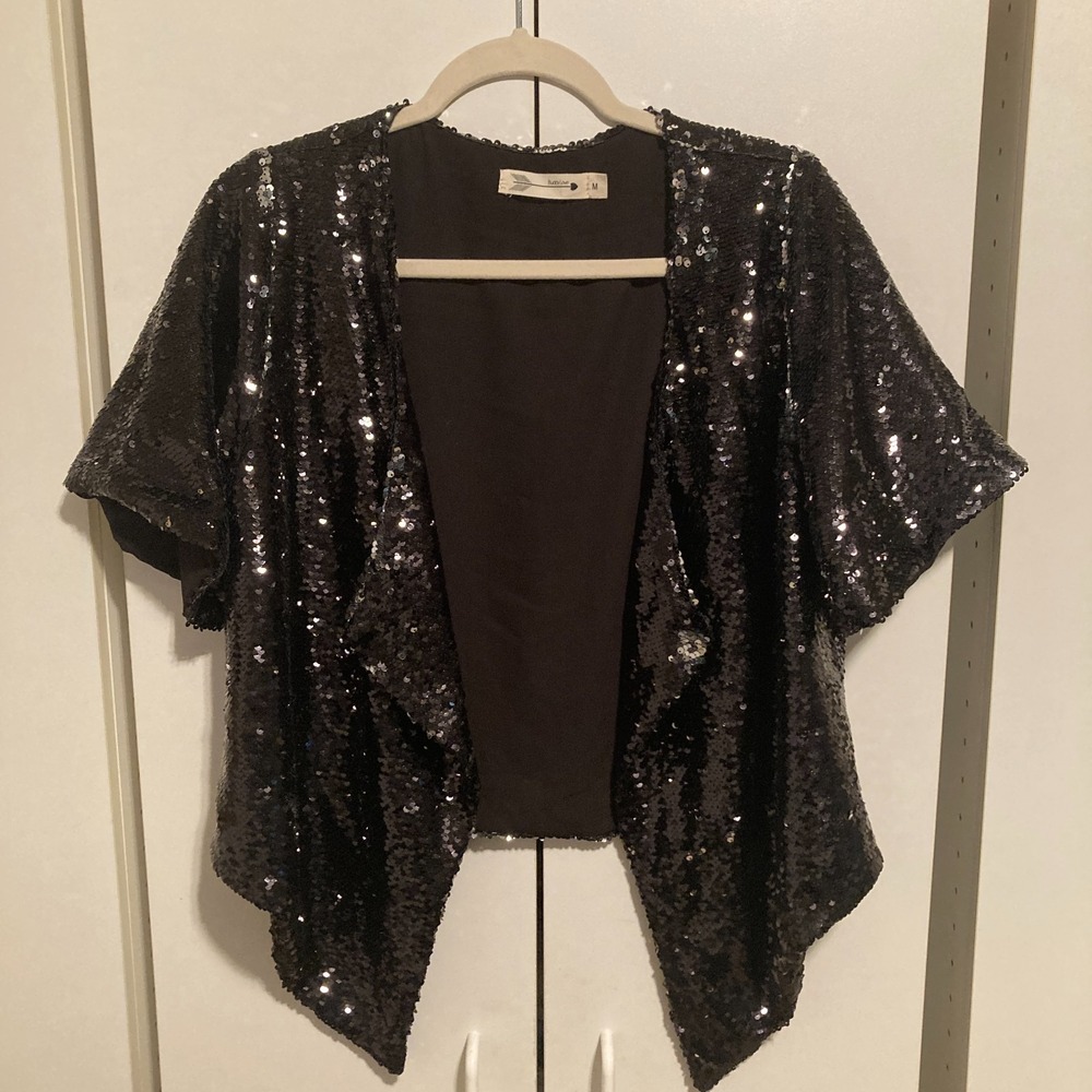 Buddy Love Black Sequin Short Sleeve Open Top Cardigan Size Medium